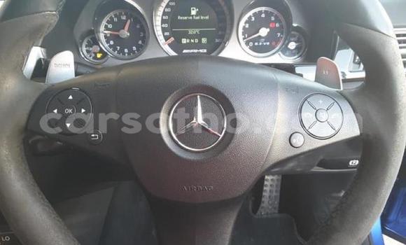 Sayi Na hannu Mercedes-Benz E–Class Blue Mota in Maseru a Maseru Sayi Na hannu Mercedes-Benz E–Class Blue Mota in Maseru a Maseru