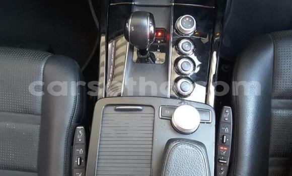 Sayi Na hannu Mercedes-Benz E–Class Blue Mota in Maseru a Maseru Sayi Na hannu Mercedes-Benz E–Class Blue Mota in Maseru a Maseru