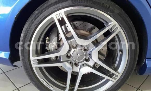 Sayi Na hannu Mercedes-Benz E–Class Blue Mota in Maseru a Maseru Sayi Na hannu Mercedes-Benz E–Class Blue Mota in Maseru a Maseru