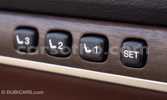 Buy Import Toyota Land Cruiser White Car in Import - Dubai in Maseru Buy Import Toyota Land Cruiser White Car in Import - Dubai in Maseru