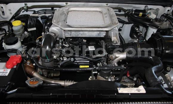 Buy Used Nissan Hardbody White Car in Butha–Buthe in Thaba-Tseka Buy Used Nissan Hardbody White Car in Butha–Buthe in Thaba-Tseka