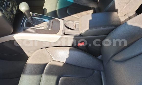 Sayi Na hannu Audi A4 Silver Mota in Butha–Buthe a Thaba-Tseka Sayi Na hannu Audi A4 Silver Mota in Butha–Buthe a Thaba-Tseka