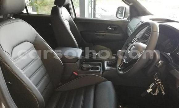 Buy Used Volkswagen Amarok Silver Car in Mafeteng in Mafeteng Buy Used Volkswagen Amarok Silver Car in Mafeteng in Mafeteng