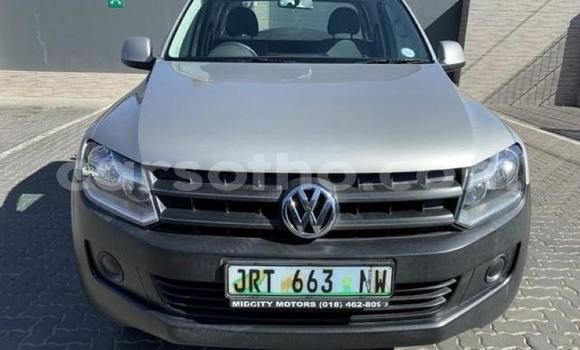 Sayi Na hannu Volkswagen Amarok Beige Mota in Maseru a Maseru Sayi Na hannu Volkswagen Amarok Beige Mota in Maseru a Maseru