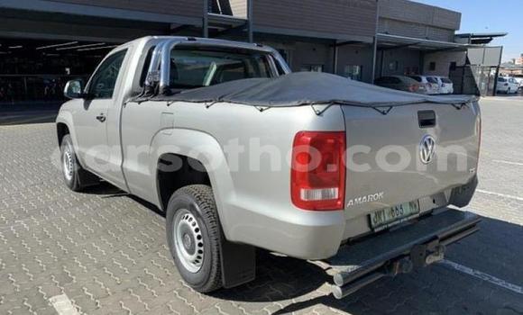Sayi Na hannu Volkswagen Amarok Beige Mota in Maseru a Maseru Sayi Na hannu Volkswagen Amarok Beige Mota in Maseru a Maseru