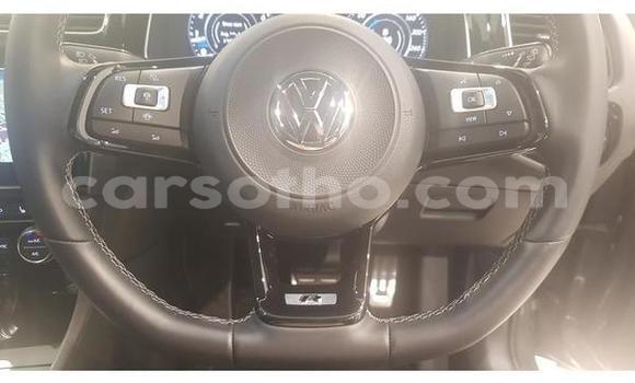 Sayi Na hannu Volkswagen Golf R Silver Mota in Thaba–Tseka a Mafeteng Sayi Na hannu Volkswagen Golf R Silver Mota in Thaba–Tseka a Mafeteng