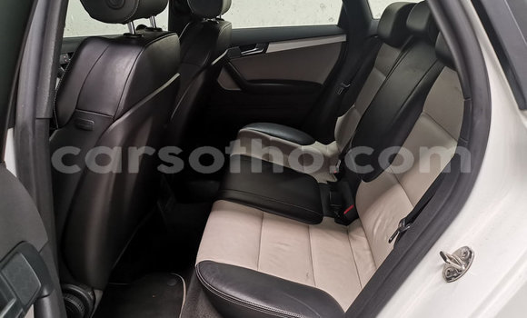 Acheter Occasion Voiture Audi S3 Blanc à Maputsoa, Leribe Acheter Occasion Voiture Audi S3 Blanc à Maputsoa, Leribe