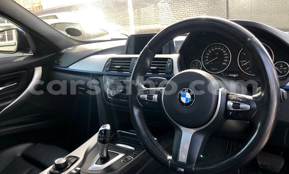 Sayi Na hannu BMW 3–Series Blue Mota in Maputsoa a Leribe Sayi Na hannu BMW 3–Series Blue Mota in Maputsoa a Leribe