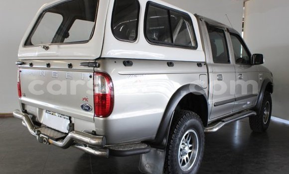 اشتري مستعمل Ford Ranger Silver سيارة في Hlotse في Leribe اشتري مستعمل Ford Ranger Silver سيارة في Hlotse في Leribe