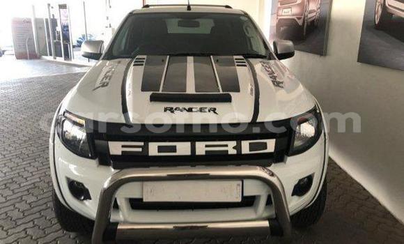 اشتري مستعمل Ford Ranger White سيارة في Hlotse في Leribe اشتري مستعمل Ford Ranger White سيارة في Hlotse في Leribe
