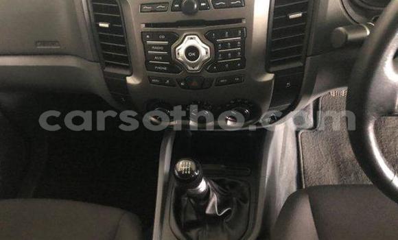 اشتري مستعمل Ford Ranger White سيارة في Hlotse في Leribe اشتري مستعمل Ford Ranger White سيارة في Hlotse في Leribe
