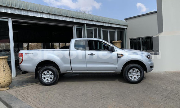 اشتري مستعمل Ford Ranger Silver سيارة في Hlotse في Leribe اشتري مستعمل Ford Ranger Silver سيارة في Hlotse في Leribe