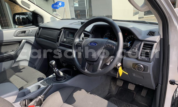 اشتري مستعمل Ford Ranger Silver سيارة في Hlotse في Leribe اشتري مستعمل Ford Ranger Silver سيارة في Hlotse في Leribe