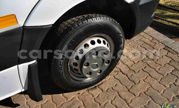 Acheter Occasion Voiture Mercedes-Benz 190 Blanc à Mafeteng, Mafeteng Acheter Occasion Voiture Mercedes-Benz 190 Blanc à Mafeteng, Mafeteng