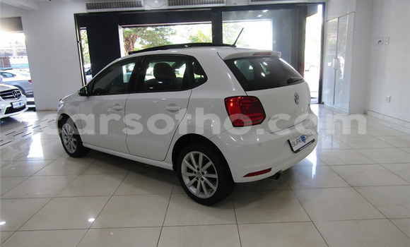 Buy Used Volkswagen Polo White Car in Mafeteng in Mafeteng Buy Used Volkswagen Polo White Car in Mafeteng in Mafeteng