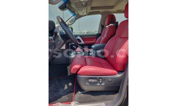 Sayi Imported Toyota Land Cruiser Black Mota in Import - Dubai a Maseru Sayi Imported Toyota Land Cruiser Black Mota in Import - Dubai a Maseru