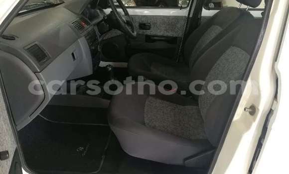 اشتري مستعمل Volkswagen Golf White سيارة في Maputsoa في Leribe اشتري مستعمل Volkswagen Golf White سيارة في Maputsoa في Leribe