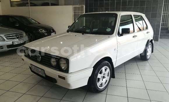 اشتري مستعمل Volkswagen Golf White سيارة في Maputsoa في Leribe اشتري مستعمل Volkswagen Golf White سيارة في Maputsoa في Leribe