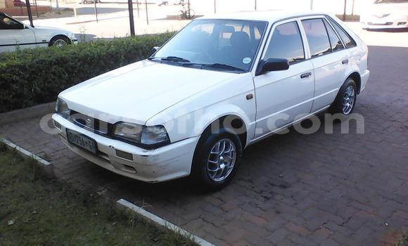 اشتري مستعمل Mazda 323 White سيارة في Maputsoa في Leribe اشتري مستعمل Mazda 323 White سيارة في Maputsoa في Leribe