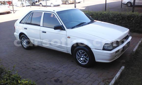 اشتري مستعمل Mazda 323 White سيارة في Maputsoa في Leribe اشتري مستعمل Mazda 323 White سيارة في Maputsoa في Leribe