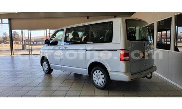 Buy Used Volkswagen Caravelle White Car in Maseru in Maseru Buy Used Volkswagen Caravelle White Car in Maseru in Maseru