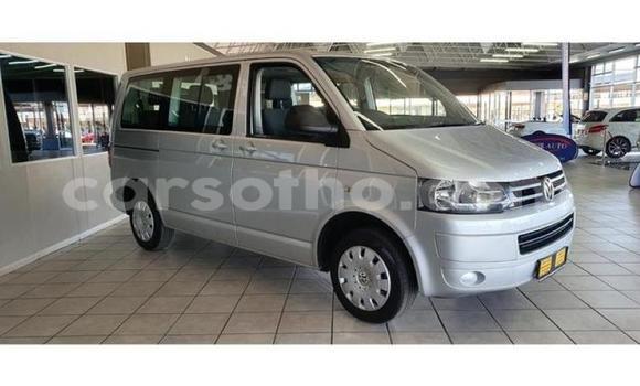 Buy Used Volkswagen Caravelle White Car in Maseru in Maseru Buy Used Volkswagen Caravelle White Car in Maseru in Maseru