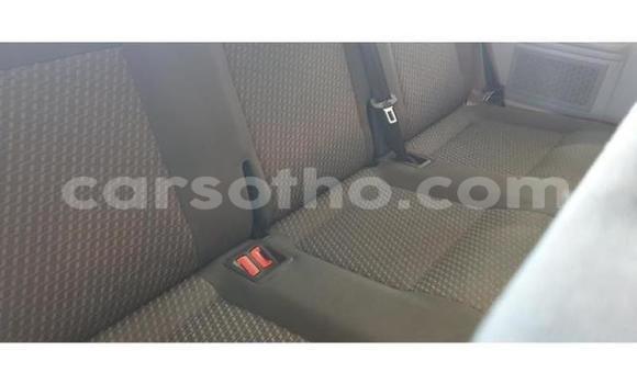 Buy Used Volkswagen Caravelle White Car in Maseru in Maseru Buy Used Volkswagen Caravelle White Car in Maseru in Maseru