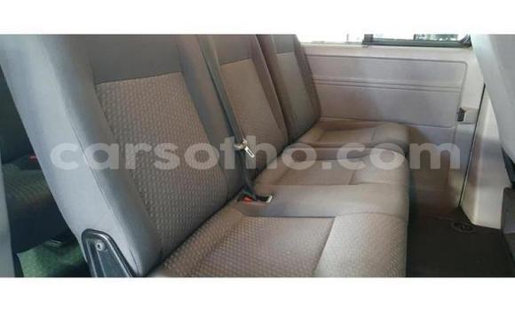 Buy Used Volkswagen Caravelle White Car in Maseru in Maseru Buy Used Volkswagen Caravelle White Car in Maseru in Maseru