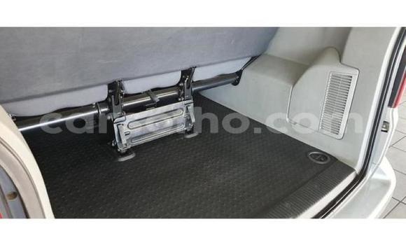 Buy Used Volkswagen Caravelle White Car in Maseru in Maseru Buy Used Volkswagen Caravelle White Car in Maseru in Maseru