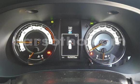 Buy Used Toyota Hilux White Car in Maseru in Maseru Buy Used Toyota Hilux White Car in Maseru in Maseru