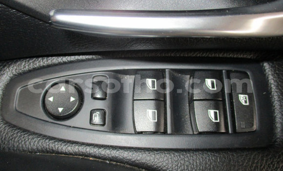 Sayi Na hannu BMW 5–Series White Mota in Maseru a Maseru Sayi Na hannu BMW 5–Series White Mota in Maseru a Maseru