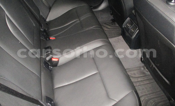 Sayi Na hannu BMW 5–Series White Mota in Maseru a Maseru Sayi Na hannu BMW 5–Series White Mota in Maseru a Maseru