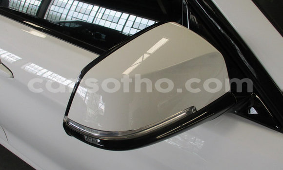 Sayi Na hannu BMW 5–Series White Mota in Maseru a Maseru Sayi Na hannu BMW 5–Series White Mota in Maseru a Maseru