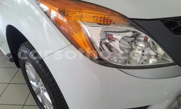 Sayi Na hannu Mazda BT-50 White Mota in Maseru a Maseru Sayi Na hannu Mazda BT-50 White Mota in Maseru a Maseru