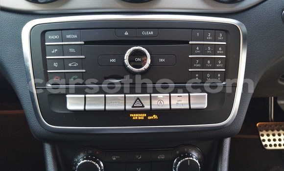 اشتري مستعمل Mercedes-Benz GLA-klasse White سيارة في Mohale's Hoek في Mohale's Hoek اشتري مستعمل Mercedes-Benz GLA-klasse White سيارة في Mohale's Hoek في Mohale's Hoek