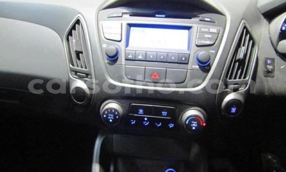 Buy Used Hyundai ix35 White Car in Maseru in Maseru Buy Used Hyundai ix35 White Car in Maseru in Maseru