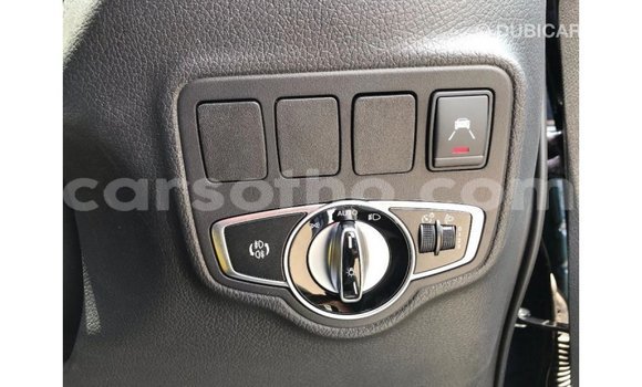 Sayi Imported Mercedes-Benz 250 Blue Mota in Import - Dubai a Maseru Sayi Imported Mercedes-Benz 250 Blue Mota in Import - Dubai a Maseru