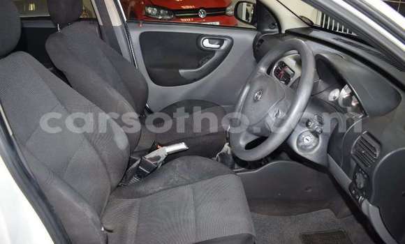 اشتري مستعمل Opel Corsa White سيارة في Hlotse في Leribe اشتري مستعمل Opel Corsa White سيارة في Hlotse في Leribe