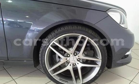 Sayi Na hannu Mercedes-Benz C–Class Black Mota in Maseru a Maseru Sayi Na hannu Mercedes-Benz C–Class Black Mota in Maseru a Maseru