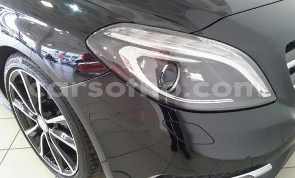 Sayi Na hannu Mercedes-Benz B-klasse Black Mota in Maseru a Maseru Sayi Na hannu Mercedes-Benz B-klasse Black Mota in Maseru a Maseru