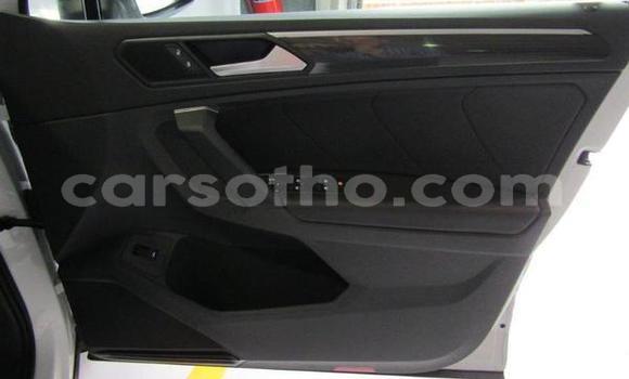 Acheter Occasion Voiture Volkswagen Tiguan Blanc à Thaba–Tseka, Mafeteng Acheter Occasion Voiture Volkswagen Tiguan Blanc à Thaba–Tseka, Mafeteng