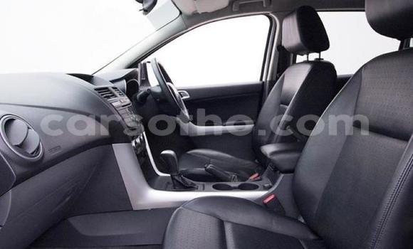 Buy Used Mazda BT-50 White Car in Mafeteng in Mafeteng Buy Used Mazda BT-50 White Car in Mafeteng in Mafeteng