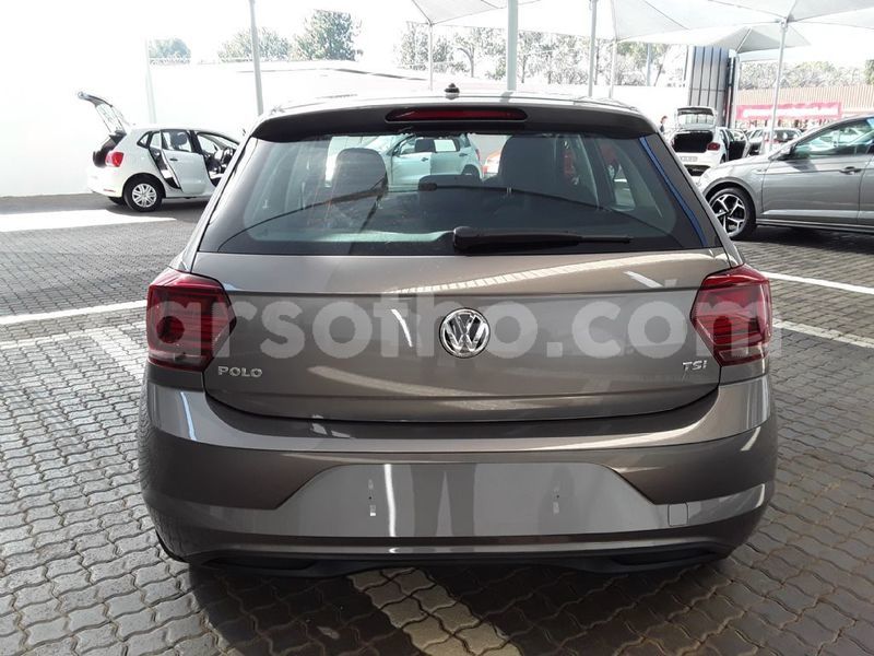 Big with watermark used volkswagen polo 2508422 5