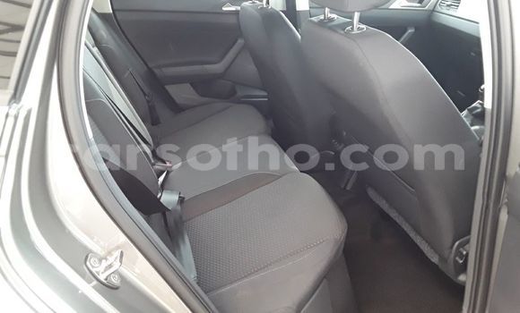 Sayi Na hannu Volkswagen Polo Silver Mota in Maseru a Maseru Sayi Na hannu Volkswagen Polo Silver Mota in Maseru a Maseru