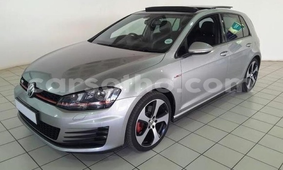 Sayi Na hannu Volkswagen Golf GTI Silver Mota in Maseru a Maseru Sayi Na hannu Volkswagen Golf GTI Silver Mota in Maseru a Maseru