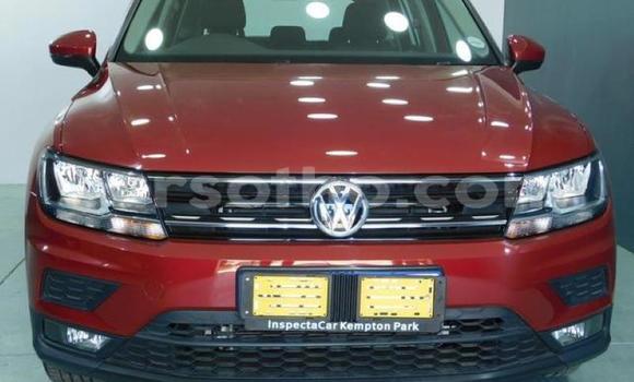 Sayi Na hannu Volkswagen Tiguan Red Mota in Butha–Buthe a Thaba-Tseka Sayi Na hannu Volkswagen Tiguan Red Mota in Butha–Buthe a Thaba-Tseka