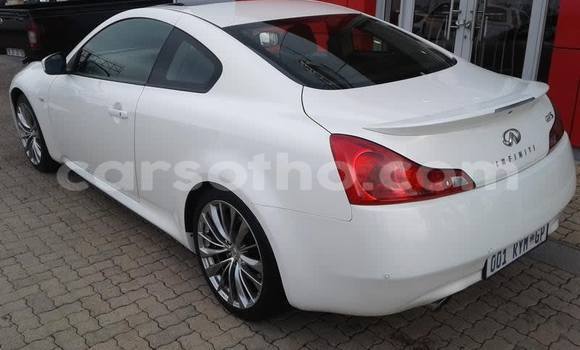 Buy Used Infiniti FX–Series White Car in Maseru in Maseru Buy Used Infiniti FX–Series White Car in Maseru in Maseru
