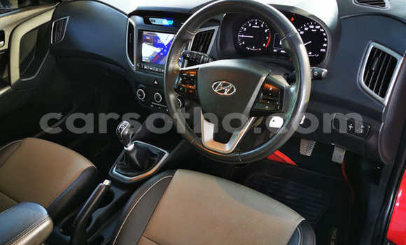 اشتري مستعمل Hyundai Creta Red سيارة في Hlotse في Leribe اشتري مستعمل Hyundai Creta Red سيارة في Hlotse في Leribe