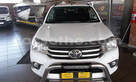 Acheter Occasion Voiture Toyota Hilux Blanc à Butha–Buthe, Thaba-Tseka Acheter Occasion Voiture Toyota Hilux Blanc à Butha–Buthe, Thaba-Tseka