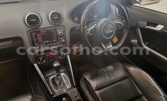 Sayi Na hannu Audi RS3 White Mota in Maseru a Maseru Sayi Na hannu Audi RS3 White Mota in Maseru a Maseru